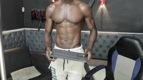 terranze_z online show from October 10, 9:08 pm