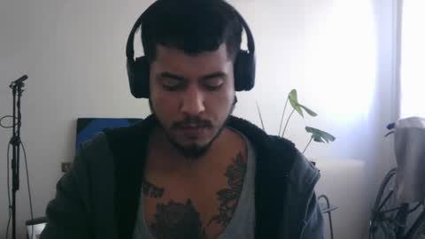 Milo online show from January 19, 2:49 pm