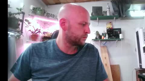 ThicThighsBlueEyes online show from September 16, 7:06 pm