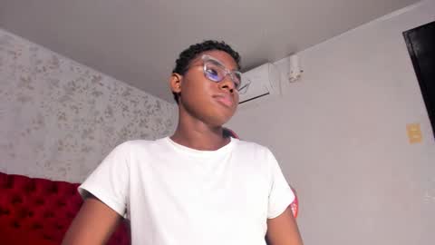 teylor_lovee online show from February 10, 10:57 pm