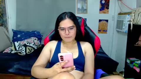 tgirlselena online show from February 7, 5:10 am