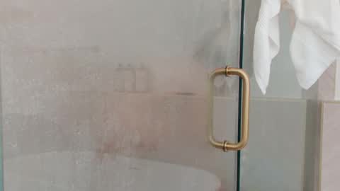 babygirlmami online show from February 18, 8:41 pm