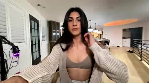 babygirlmami online show from March 20, 4:50 am