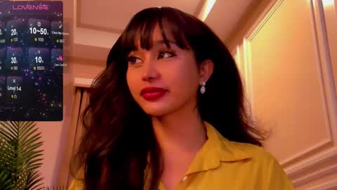 th3r3sa online show from September 18, 5:50 pm