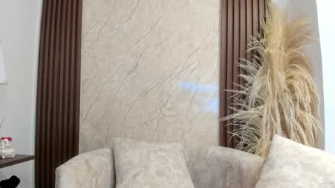 Sweet Thais  online show from February 26, 4:54 pm