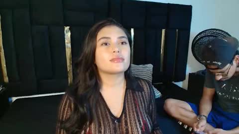 T H A I S  online show from February 11, 9:07 pm