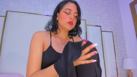 thalia888_ online show from November 18, 7:06 pm