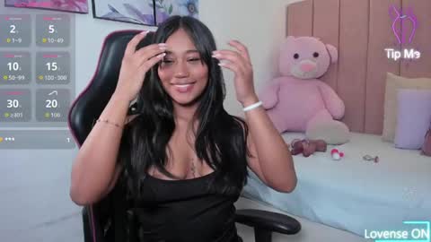 Thalia Nichols online show from March 30, 9:04 pm