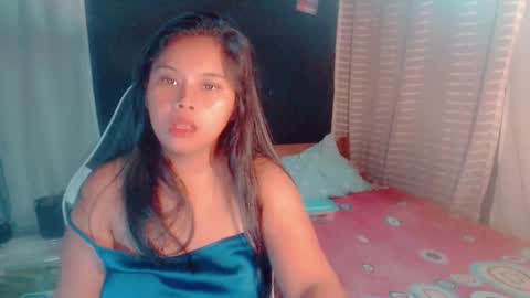 Mae online show from January 21, 8:54 pm
