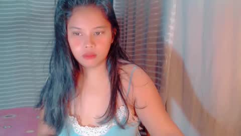 Mae online show from January 6, 9:54 pm