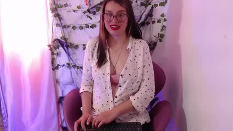   online show from October 30, 7:25 pm