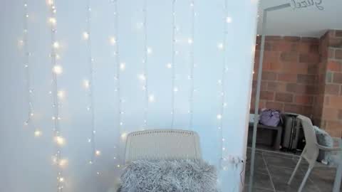 Snapshot of tharaaa_1 chatting on October 8, 2:19 am Independent model online show from October 8, 2:19 am