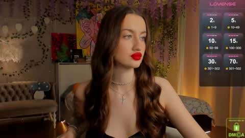 Your Eva online show from October 26, 7:09 am