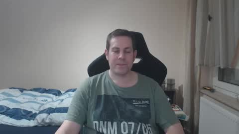 thatguyyeahhim online show from November 15, 12:56 am