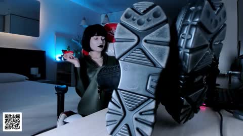 Goddess Misha online show from December 18, 8:59 pm