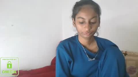Snapshot of the_right_girl chatting on February 3, 4:46 am Suzan Sexy online show from February 3, 4:46 am