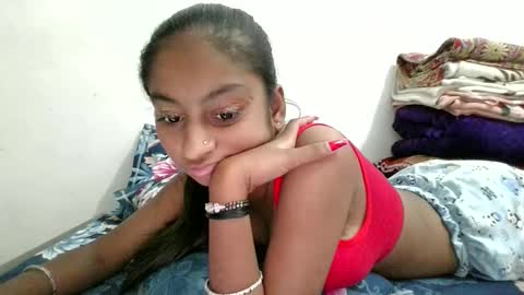 Snapshot of the_right_girl chatting on October 19, 7:24 am Suzan Sexy online show from October 19, 7:24 am
