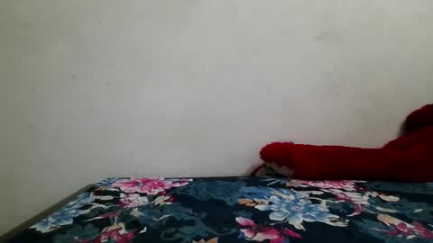 Snapshot of the_right_girl chatting on October 15, 7:00 am Suzan Sexy online show from October 15, 7:00 am