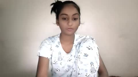 Snapshot of the_right_girl chatting on September 22, 8:07 am Suzan Sexy online show from September 22, 8:07 am