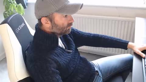 the_sensual_masturwait online show from October 11, 11:04 am