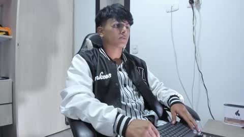 Danny online show from October 5, 3:48 am