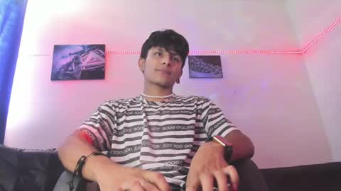 Danny online show from December 1, 5:04 pm