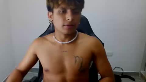 Danny online show from March 22, 3:32 am