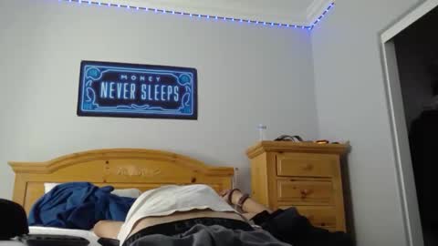 theamezcua98 online show from October 1, 7:57 pm