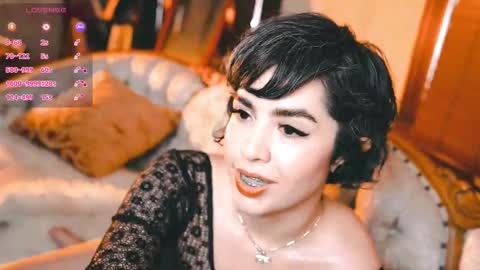 Joan online show from September 28, 8:51 pm