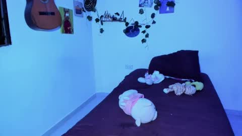 Ariamapola88 online show from September 21, 1:09 am