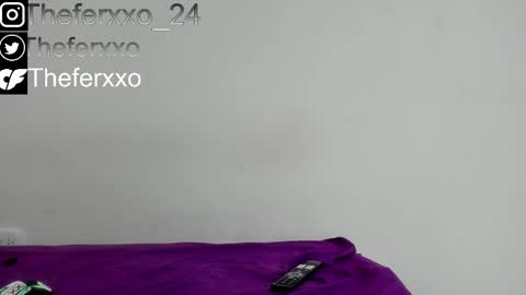 independent Model online show from November 25, 9:57 pm