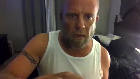 Snapshot of theflirtinsquirts chatting on September 10, 6:36 am EthicalNightOps online show from September 10, 6:36 am
