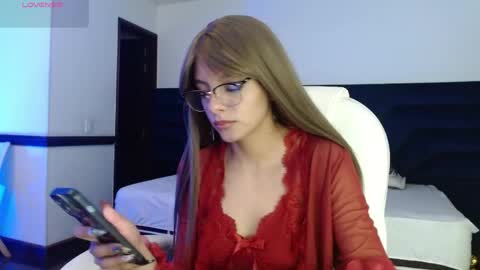 Peyton online show from April 15, 3:43 am