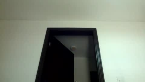 theguitarmistery online show from March 7, 3:39 am