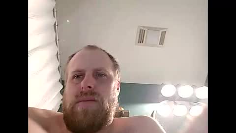 Snapshot of thehammerxx chatting on October 18, 10:41 am thehammerxx online show from October 18, 10:41 am