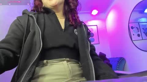 Snapshot of theia_moon_ chatting on September 27, 12:58 pm Theia online show from September 27, 12:58 pm