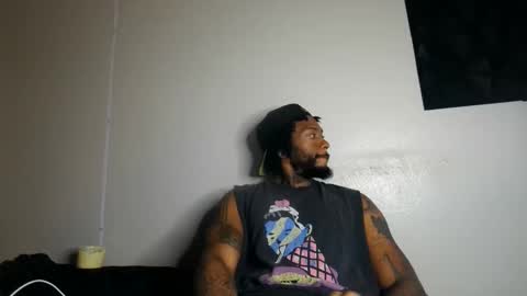 IXMCOUPLE444 online show from March 11, 1:30 am