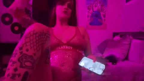 thejennataylor online show from April 8, 3:09 am