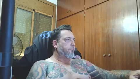 thekier online show from November 18, 2:42 pm