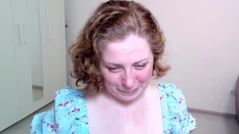 Snapshot of theladysblush chatting on February 25, 4:46 pm Ella online show from February 25, 4:46 pm