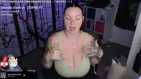 Lilith Jane online show from April 2, 12:29 am