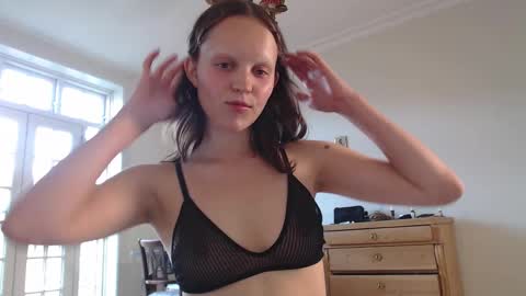 Maddi...   online show from October 2, 1:54 pm