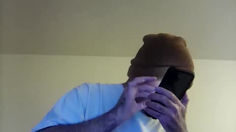 theman18951pa online show from March 21, 2:06 am