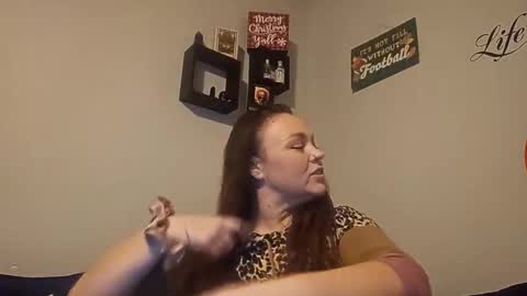 Stephanie Fuller online show from November 25, 1:04 am