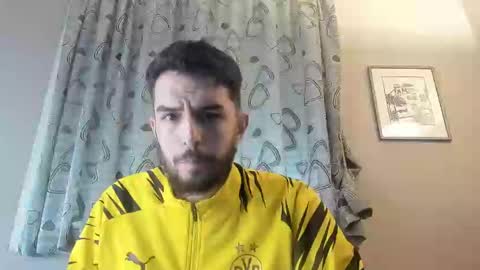 themmistokles online show from February 25, 1:00 pm