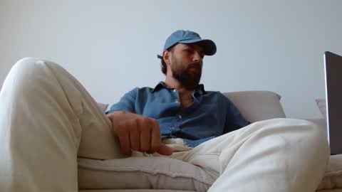 TheMonarchGoat online show from November 21, 11:08 am