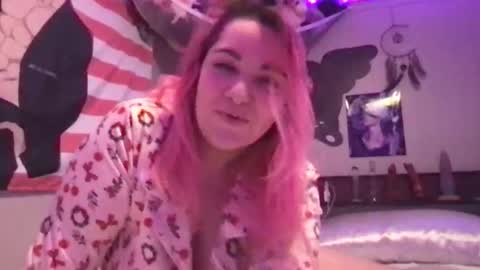 aviva online show from April 10, 1:11 am