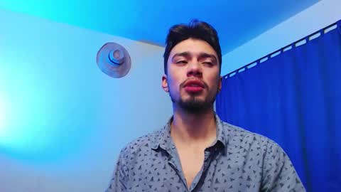 Theo online show from November 29, 9:50 am