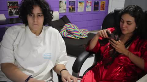 theoddote online show from November 12, 4:04 am