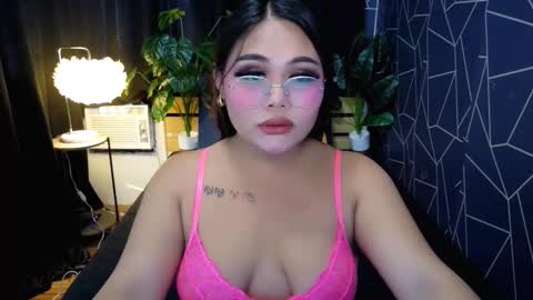 FRANCINE online show from March 3, 12:50 am